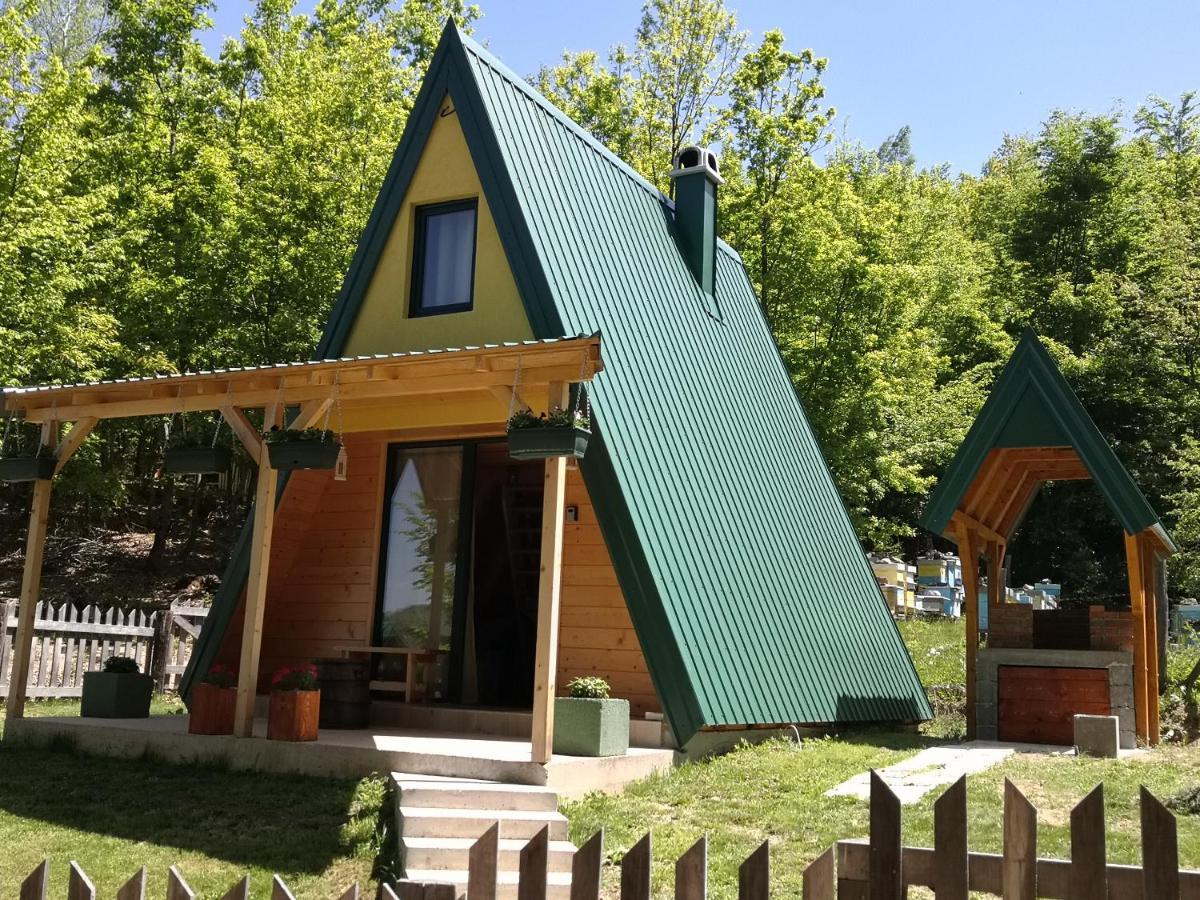 Koliba Pcelica 2 Villa Бело Поле Екстериор снимка